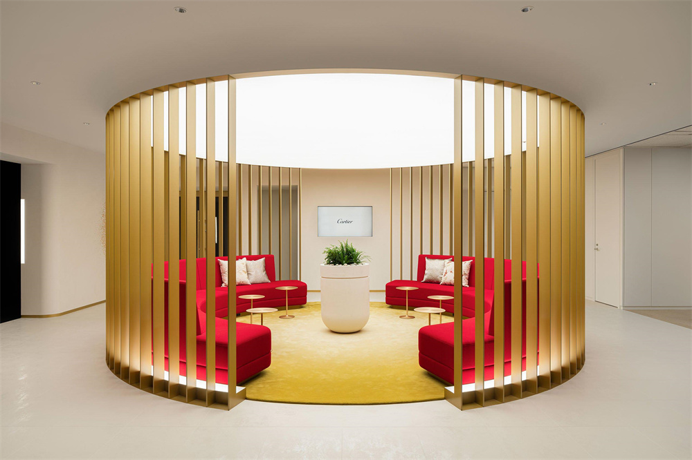 01_p_cartier_office_japan-5.jpg