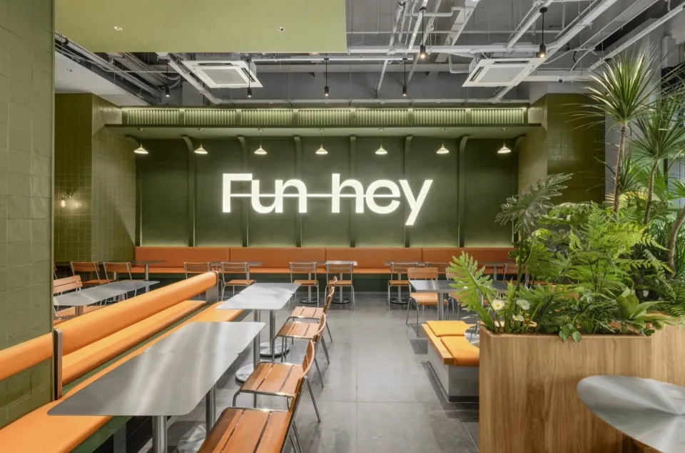 鄭州金博大推薦Fun-hey余歡泰式快餐店裝修設(shè)計(圖3)